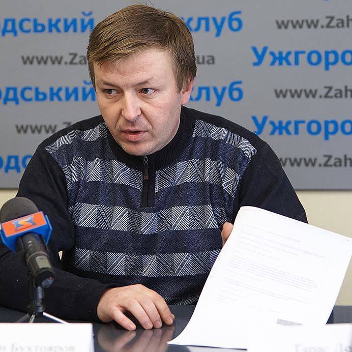 Ужгородський адвокат повідомив про маніпуляції прокуратури і суду з метою усунення його від від справи