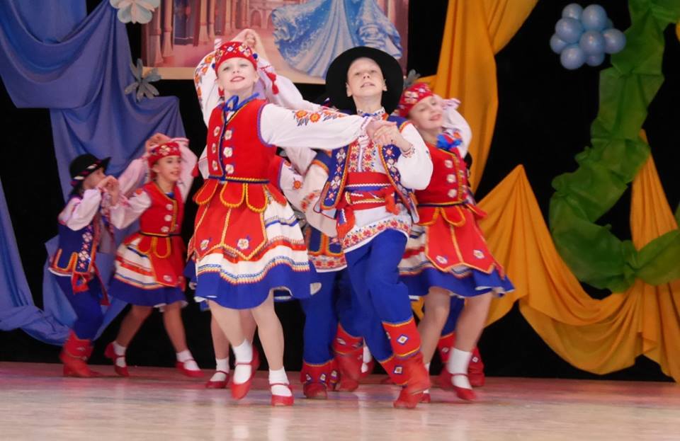 В Ужгороді гала-концертом завершився IV Міжнародний фестиваль дитячо-юнацької творчості (ФОТО)