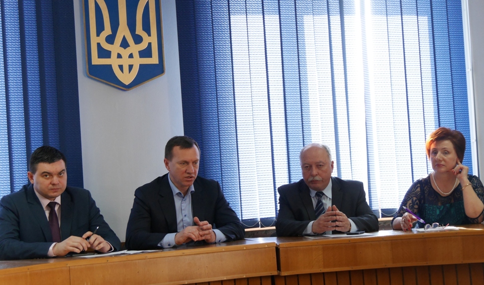 В Ужгороді вивчать питання ефективності деяких структурних підрозділів міської лікарні, а також їх реорганізації (ФОТО)