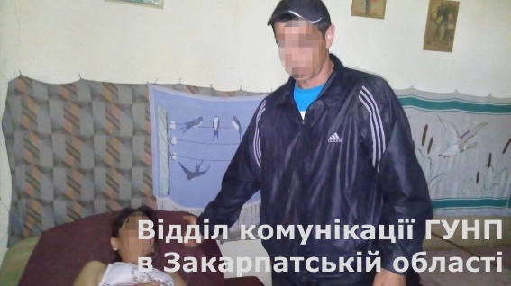 Чоловік, що побоями "покарав" літню жінку в Мукачеві за власні 4 роки тюрми, тепер проведе за ґратами 7,5 років (ФОТО)