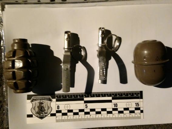 У чоловіка, котрий продав бойові РГД-5 на Перечинщині, вдома знайшли зброю (ФОТО)