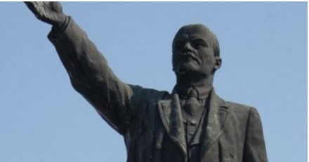 "Чопського" Леніна продали з аукціону за понад 250 тис грн
