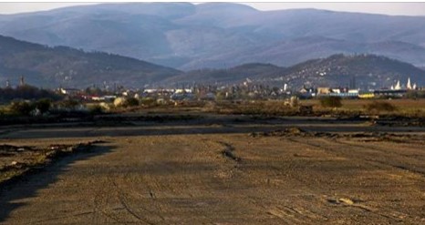 За "змовну" передачу комунальної землі Мукачівського аеропорту міськраді Мукачева розпочато кримінальне провадження