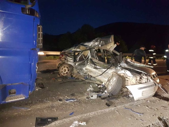 У зіткненні "Фіата" з вантажівкою "МАН" на Свалявщині загинуло троє людей (ОФІЦІЙНО)