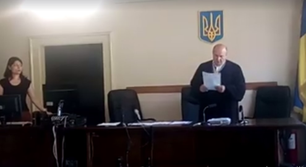 Апеляційний суд залишив у силі рішення щодо позбавлення водійських прав ужгородського судді Ротмістренка (ФОТО)