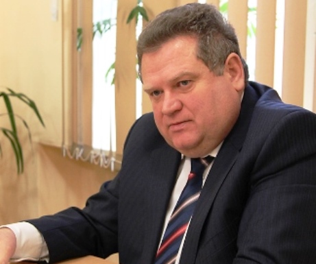 Обласну дитячу лікарню в Мукачеві очолив головний медик часів Януковича, "відродженець" Роман Шніцер