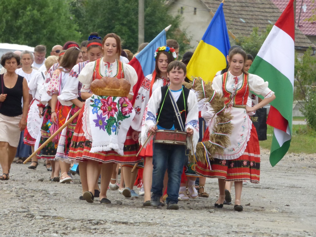 У Рафайнові на Берегівщині в 26-те відзначили день села (ФОТО)