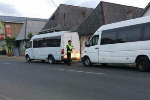 В Ужгородському та Мукачівському районах поліція "полює" на нелегальних перевізників 