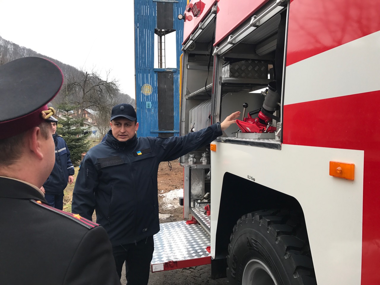 Рятувальникам у Перечині передали новий пожежний автомобіль (ФОТО)