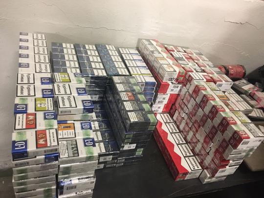Митнику, причетному до пропуску через кордон на Закарпатті понад 1,5 тис ящиків сигарет, оголошено про підозру