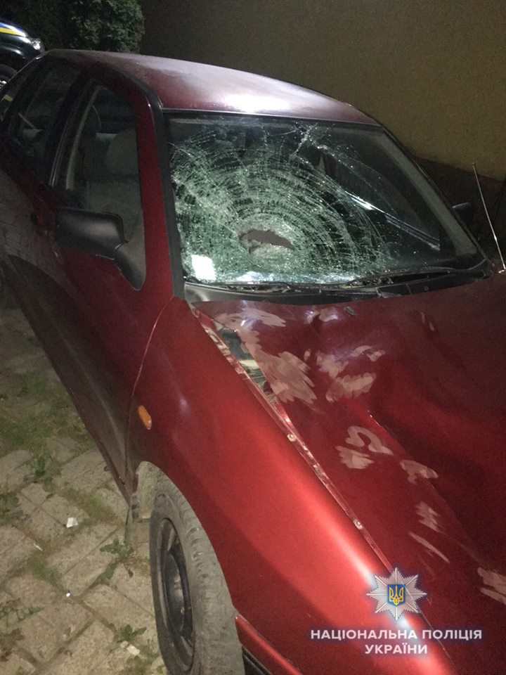 На Іршавщині водій Seat Cordoba наїхав на односельця, пішохід загинув на місці (ФОТО)