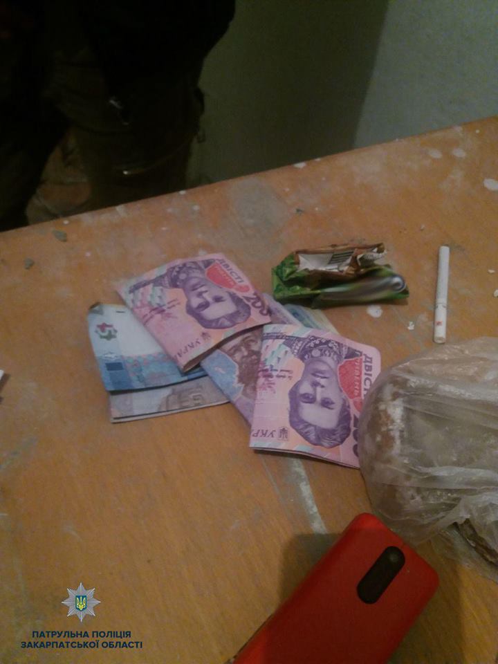 В Ужгороді затримали трьох імовірних грабіжників (ФОТО)