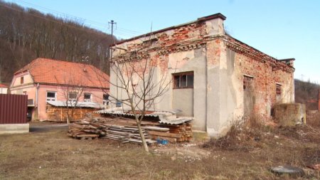 У Кам'яниці на Ужгородщині занепадає колись потужний щебеневий кар'єр (ВІДЕО)