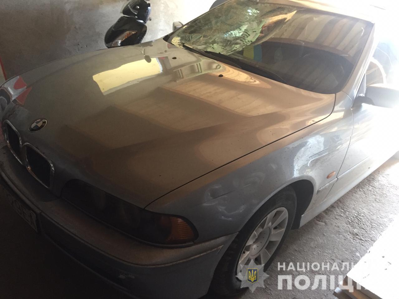 На Виноградівщині водій BMW смертельно травмував велосипедиста і, злякавшись, утік (ФОТО)