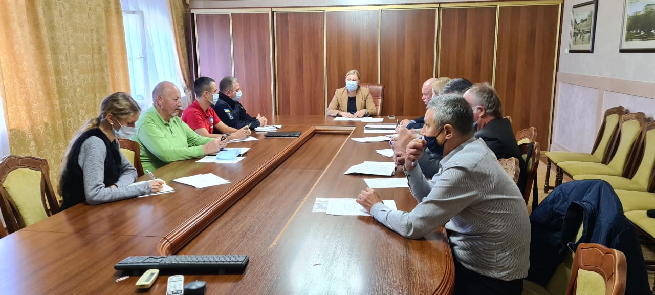 Круглий стіл "Безпека туристів у Карпатах" відбувся в Ужгороді (ФОТО)