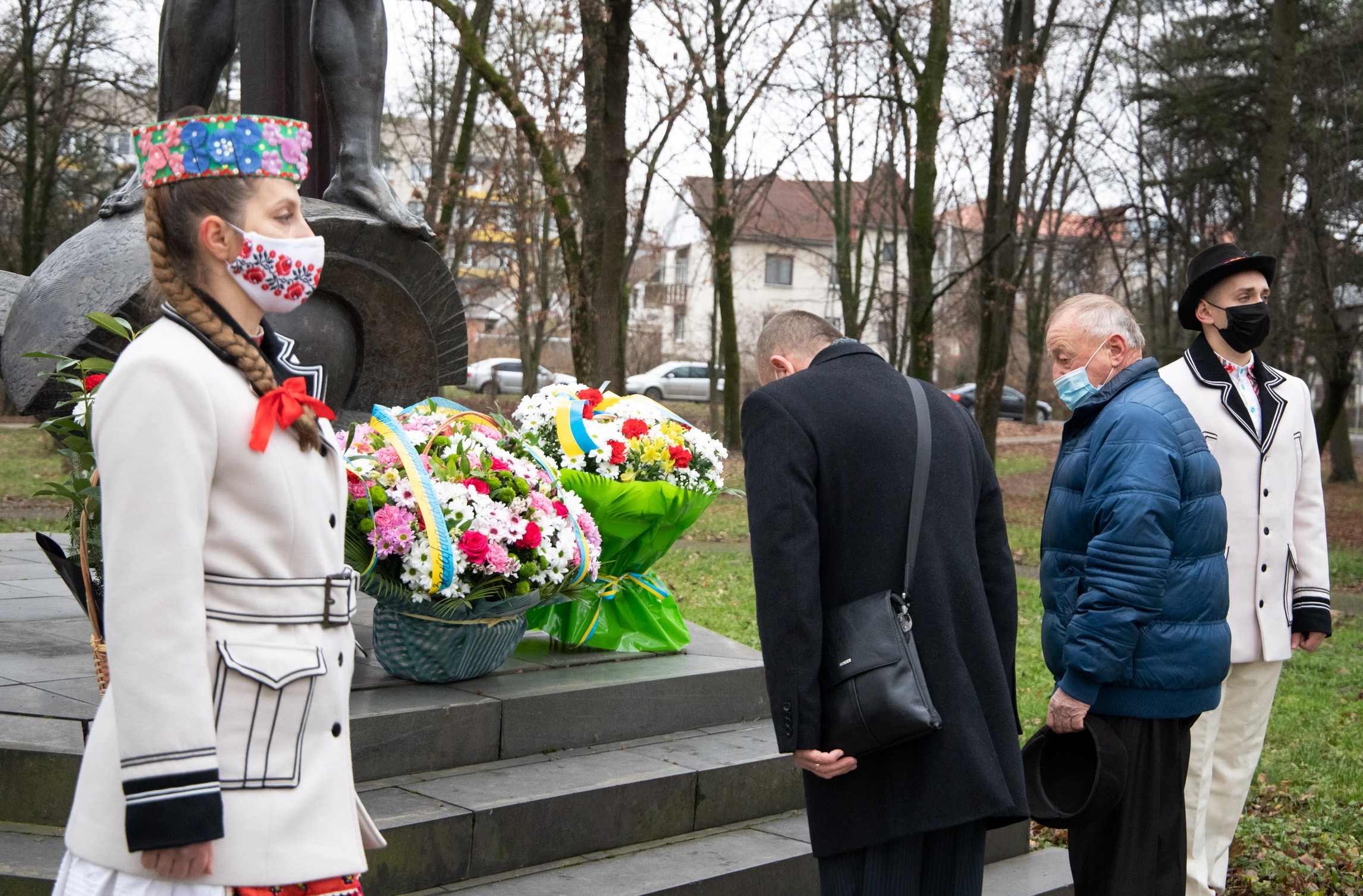 В Ужгороді вшанували учасників ліквідації наслідків аварії на Чорнобильській АЕС (ФОТО)