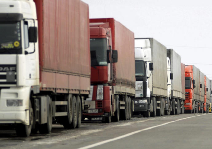 Підприємствами транспорту на Закарпатті у січні-квітні перевезено вантажів на 14,9% менше, ніж за аналогічний період торік