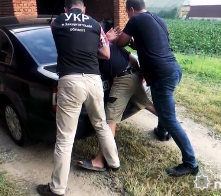 У Виноградові викрили крадія обладнання зі станції техобслуговування (ВІДЕО)
