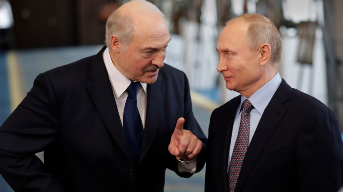 Лукашенко заявив, що домовився з Путіним про військову допомогу від РФ
