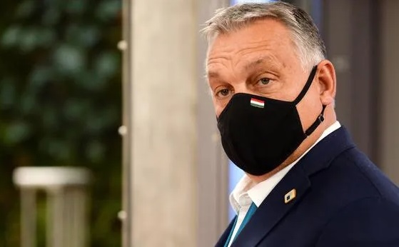 "Політична тварина" Орбан публічно віддав перевагу китайській вакцині перед російською