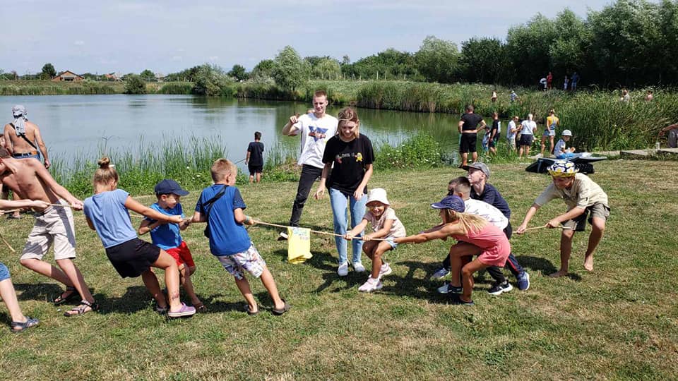 На Закарпатті провели перший дитячий фестиваль зі спортивної риболовлі (ФОТО)