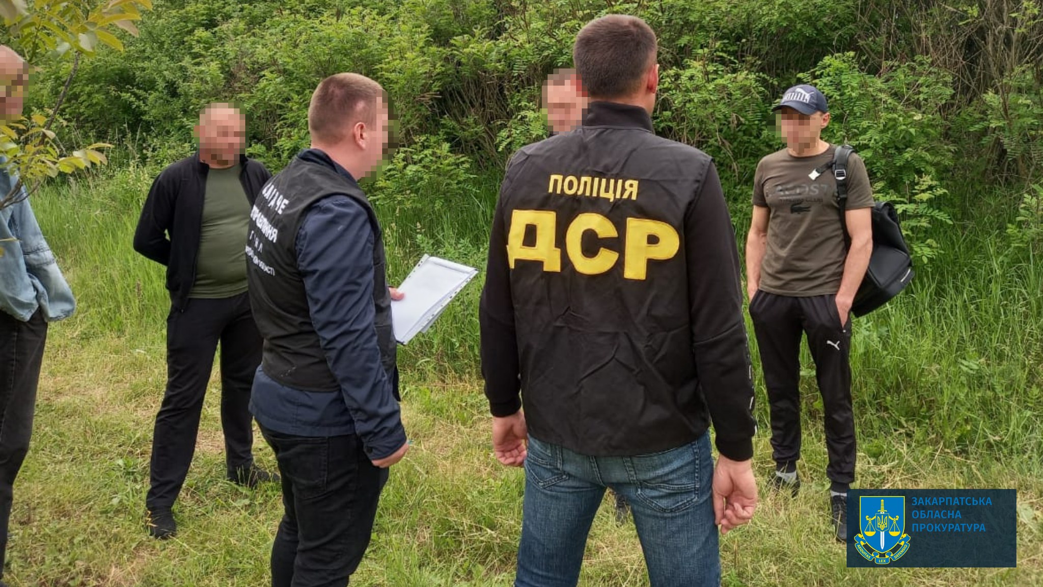 По $2500 з людини – жителя Ужгорода підозрюють в організації переправлення військовозобов’язаних через кордон (ФОТО)