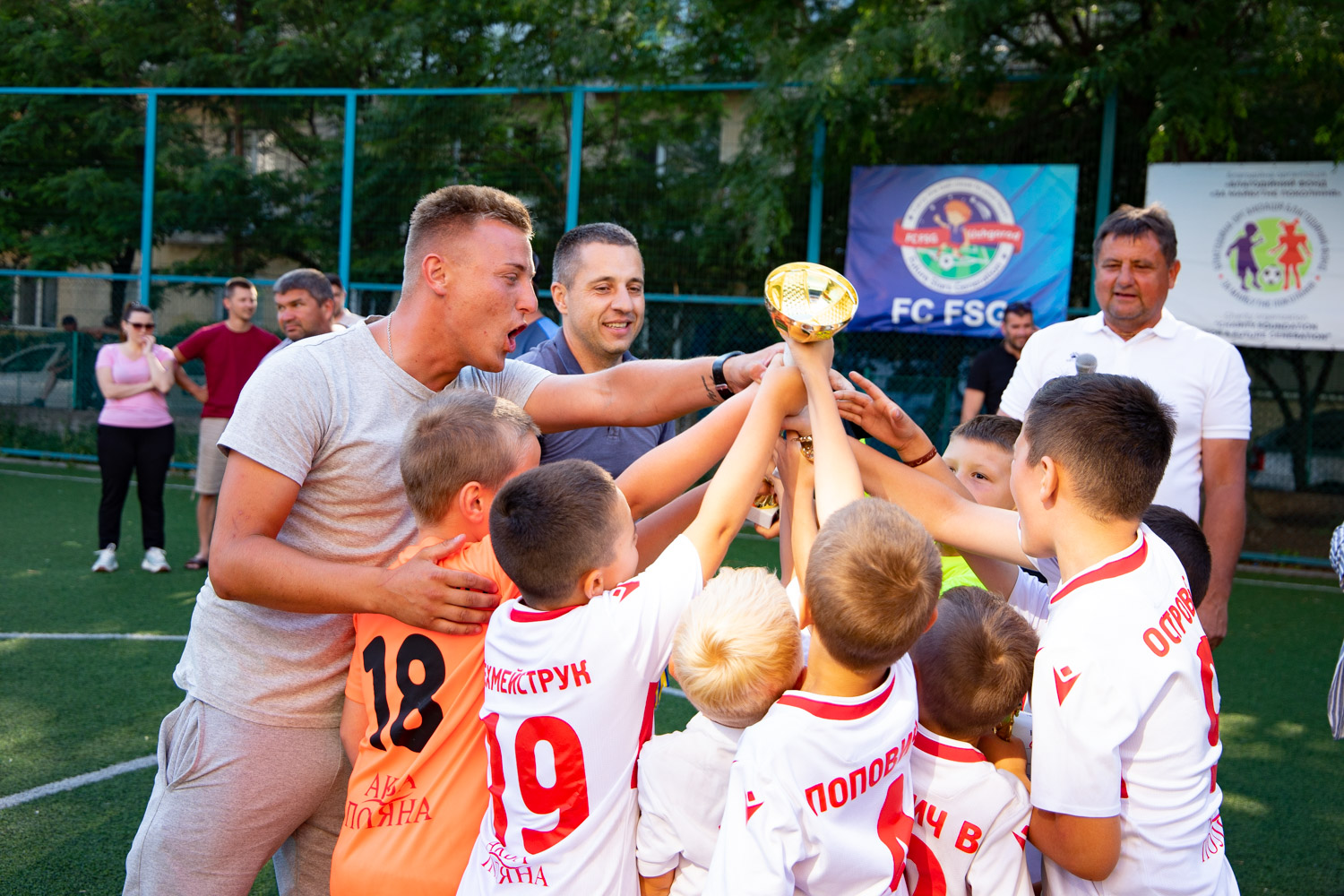 Дитячий футбольний турнір відбувся в Ужгороді (ФОТО)