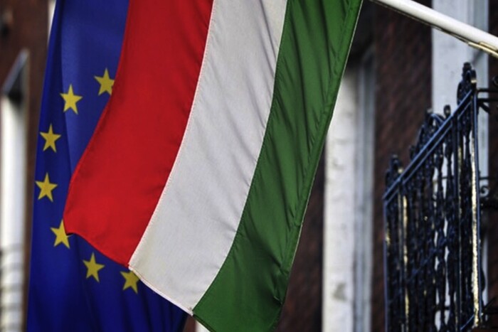 ЄС готує 10-й пакет санкцій проти росії, угорщина може знову стати гальмом - ЗМІ