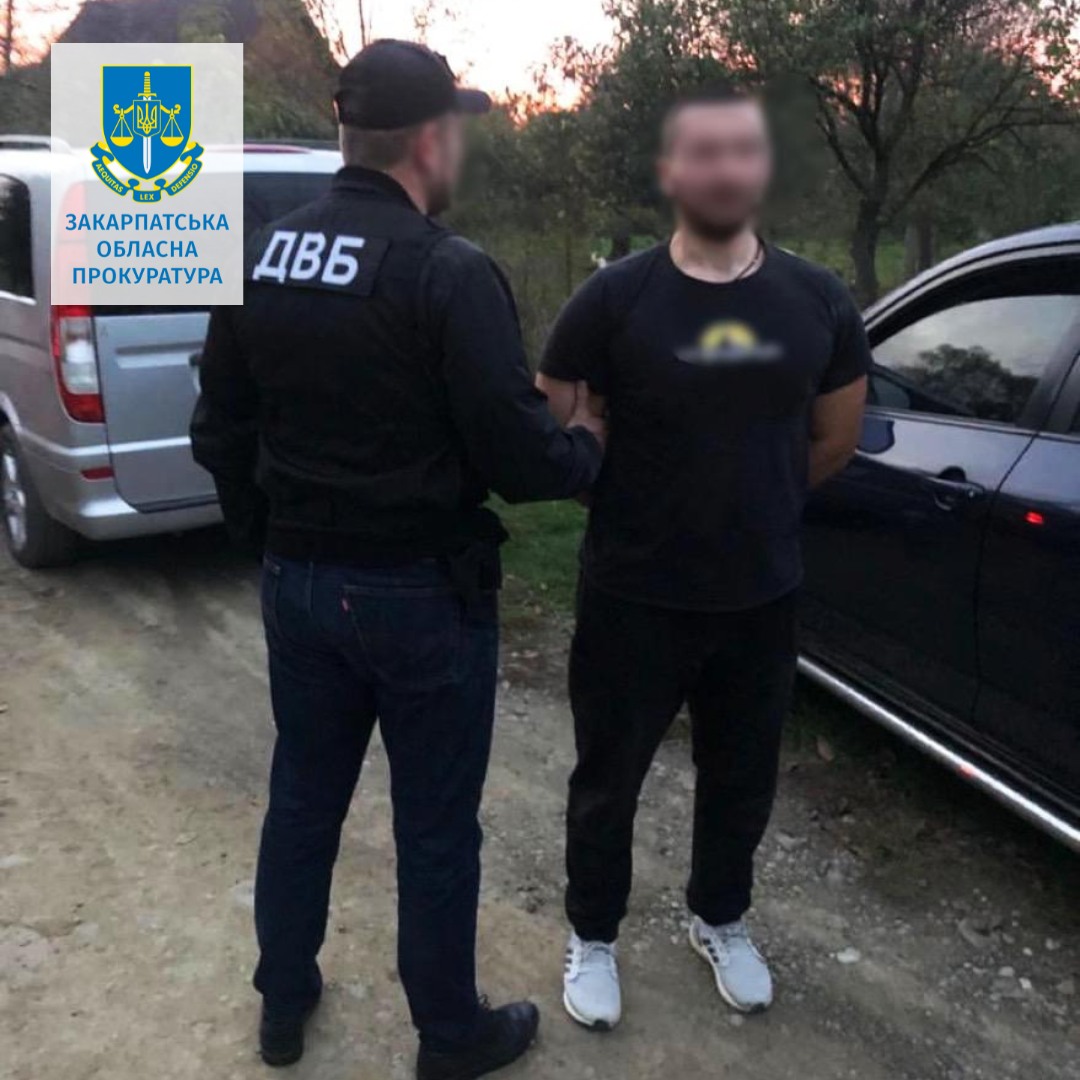 Двоє мешканців Тячівщини, які намагалися переправити військовозобов’язаного до Румунії, опинилися на лаві підсудних (ФОТО)
