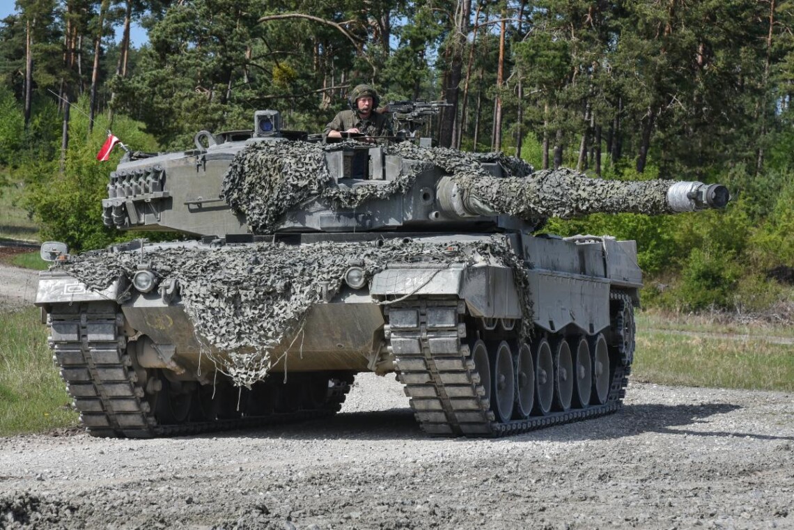Польща "коаліційно" передасть Україні роту танків Leopard 2 з приблизно 10-14 одиниць