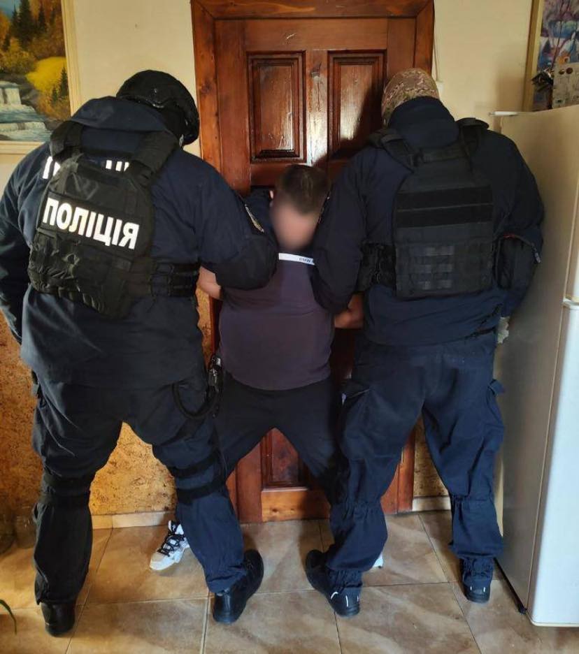 У Мукачеві затримали раніше судимого наркоторговця (ФОТО)