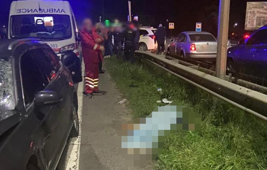 Поліцейського, який за кермом VW смертельно травмував підлітка у Барвінку, судитимуть (ФОТО)