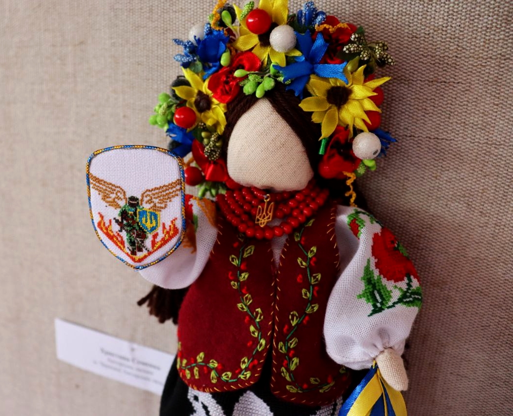 Міжнародну виставку "Натхненні лялькою" відкрили в Ужгороді (ФОТО)