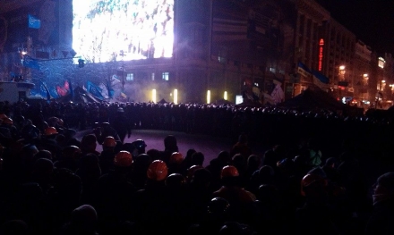 Пацкан: Люди продовжують прибувати на Майдан