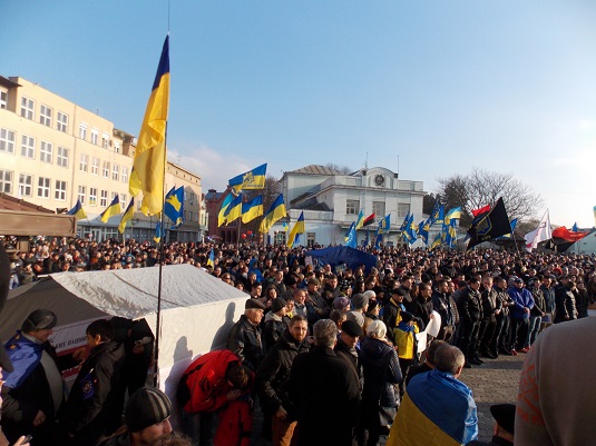 В Ужгороді «Свобода» провела акцію-протест проти міліцейського свавілля та взяла участь у вічі (ФОТО)