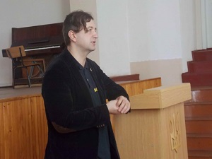 Нардеп-свободівець Леонов прочитав лекцію студентам УжНУ (ФОТО)