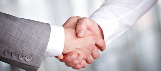 Image-of-handshaking-of-business-partners