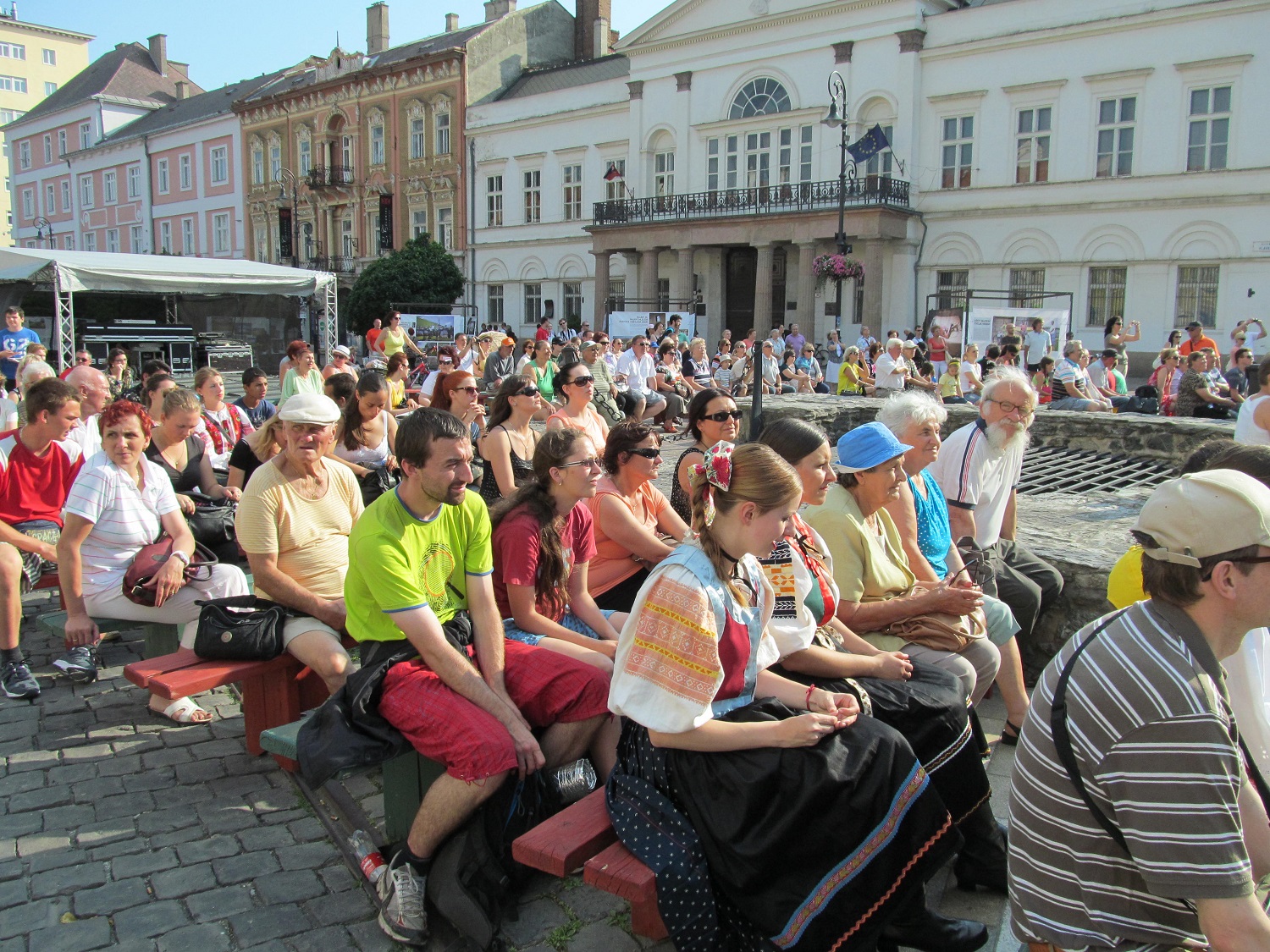 Колектив з Великоберезнянщини успішно виступив на світовому фестивалі в Кошицях (ФОТО)