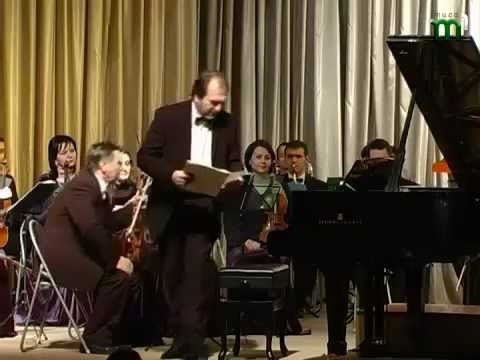 Піаніст-віртуоз розпочав свої гастролі Україною з Ужгорода (ВІДЕО)