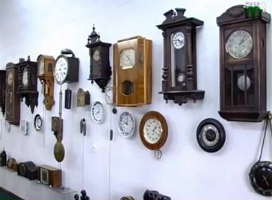 У Мукачівському замку виставили колекцію раритетних годинників (ВІДЕО)