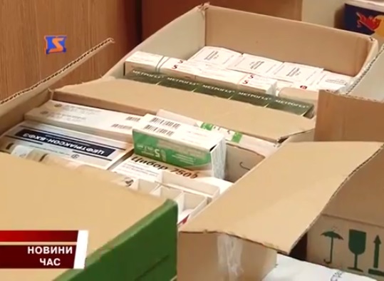 Афганці Мукачева передали медикаменти і продукти для пацієнтів військового шпиталю (ВІДЕО)