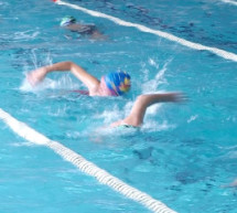 У турнірі з плавання серед дітей з обмеженими можливостями в Ужгороді взяли участь 90 учасників (ВІДЕО)