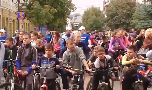 У Мукачеві пройшов велопробіг в рамках проведення тижня європейської мобільності (ВІДЕО)