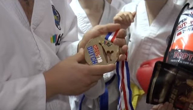12-річна ужгородка здобула перемогу на змаганнях з тхеквондо в Нідерландах (ВІДЕО)