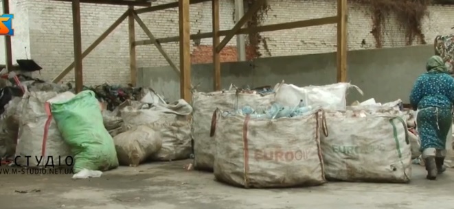 Мукачівці зможуть здати сміття на переробку прямо біля своїх будинків (ВІДЕО)