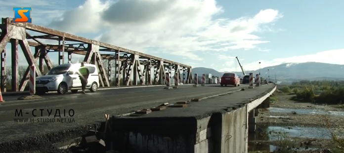 На Тячівщині відкрили "обмежений" рух новим автомобільним мостом через Тереблю (ВІДЕО) 