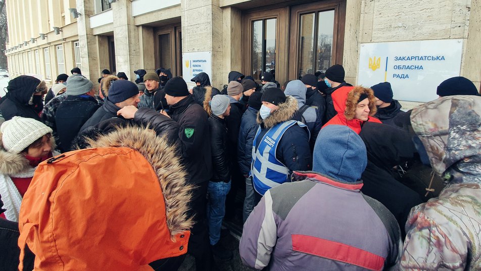 Депутати Закарпатської облради звернулися до Кабміну щодо зниження тарифів (ФОТО, ВІДЕО)