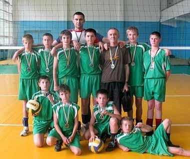 Закарпатські школярі здобули "срібло" на Чемпіонаті України з волейболу (ФОТО)