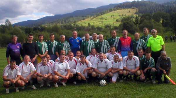 На Великоберезнянщині змагалися ветерани футболу
