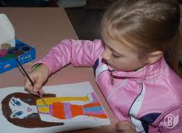 У Мукачеві відбудеться конкурс малюнків для першокласників «Олівець-мальовець”